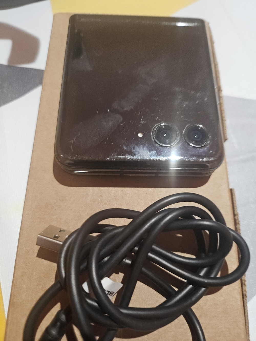 Motorola Razr 40 Ultra 256GB  Flip phone